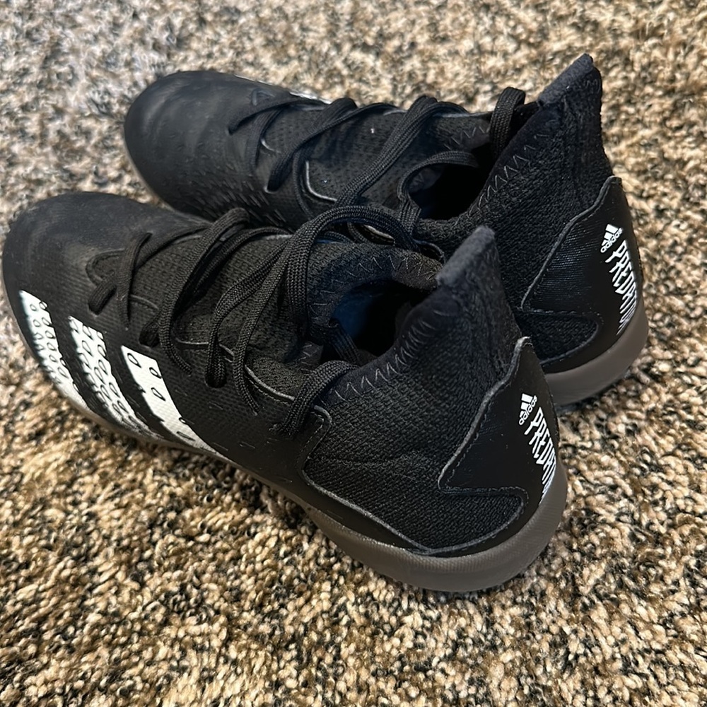 Adidas Predators - Picture 3 of 7